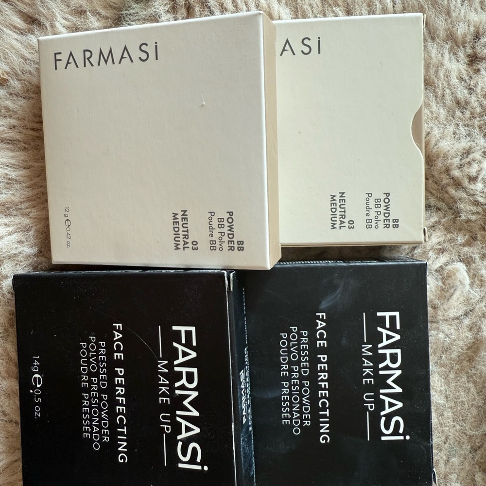 Farmasi BB Powder and Face Perfecting Pressed Powder Set